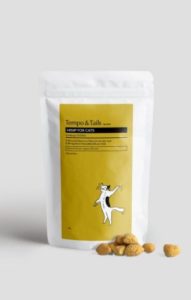 Gâteries au CBD au poulet et au fromage Tempo & Tails pour chats